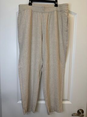 Old Navy High-Rise Straight Leg Pants